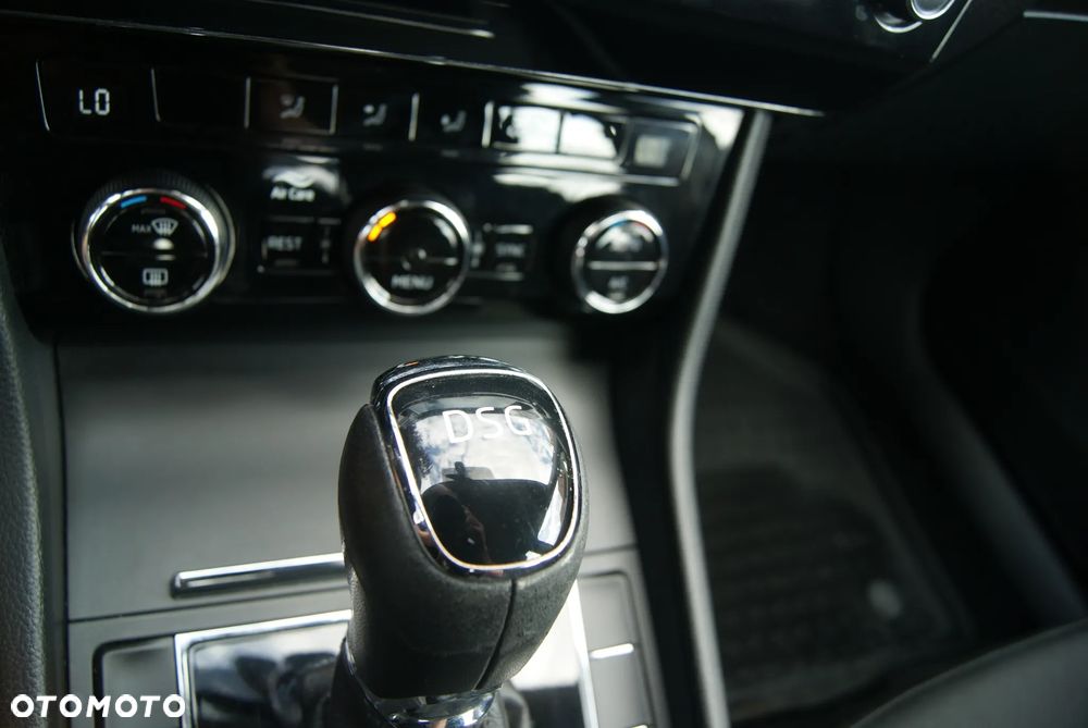 Skoda Superb 1.5 TSI ACT Style DSG - 17