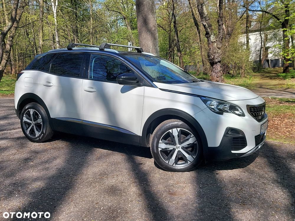 Peugeot 3008 1.2 PureTech Allure S&S - 2