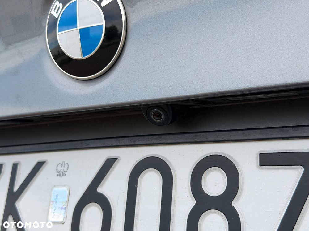 BMW Seria 5 525d xDrive - 5