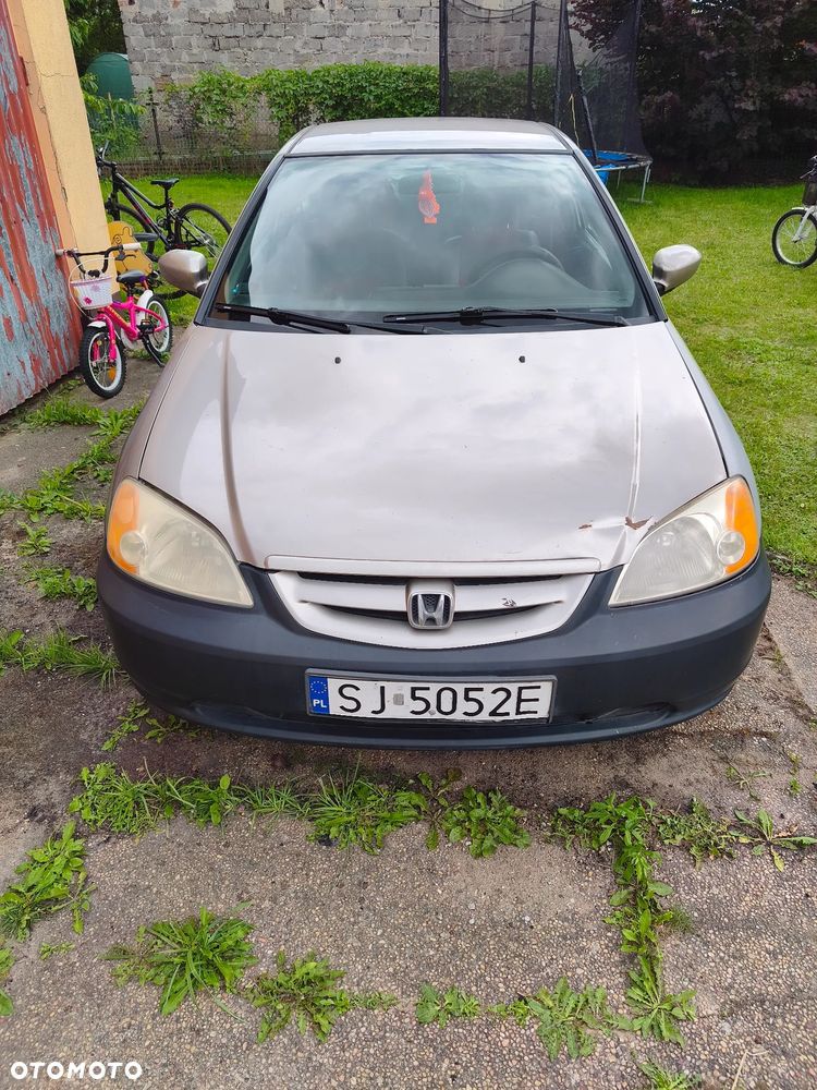 Honda Civic 1.7 LS - 4