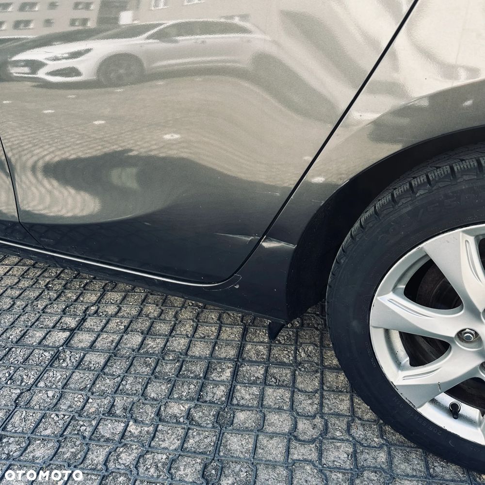 Mazda 3 1.6 Active - 17