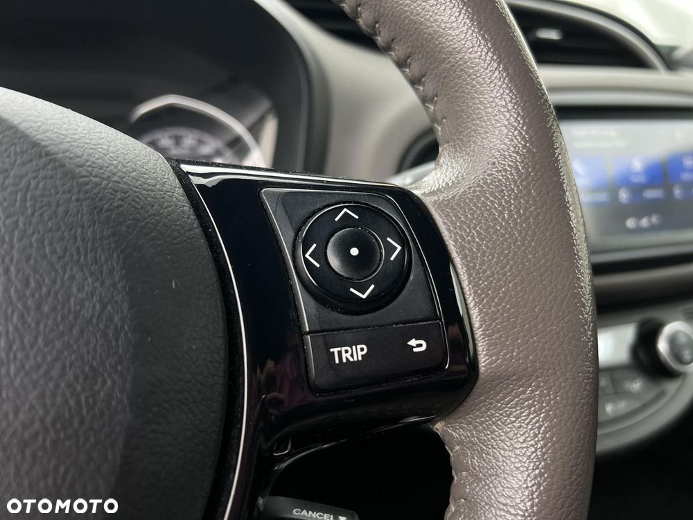 Toyota Yaris - 20