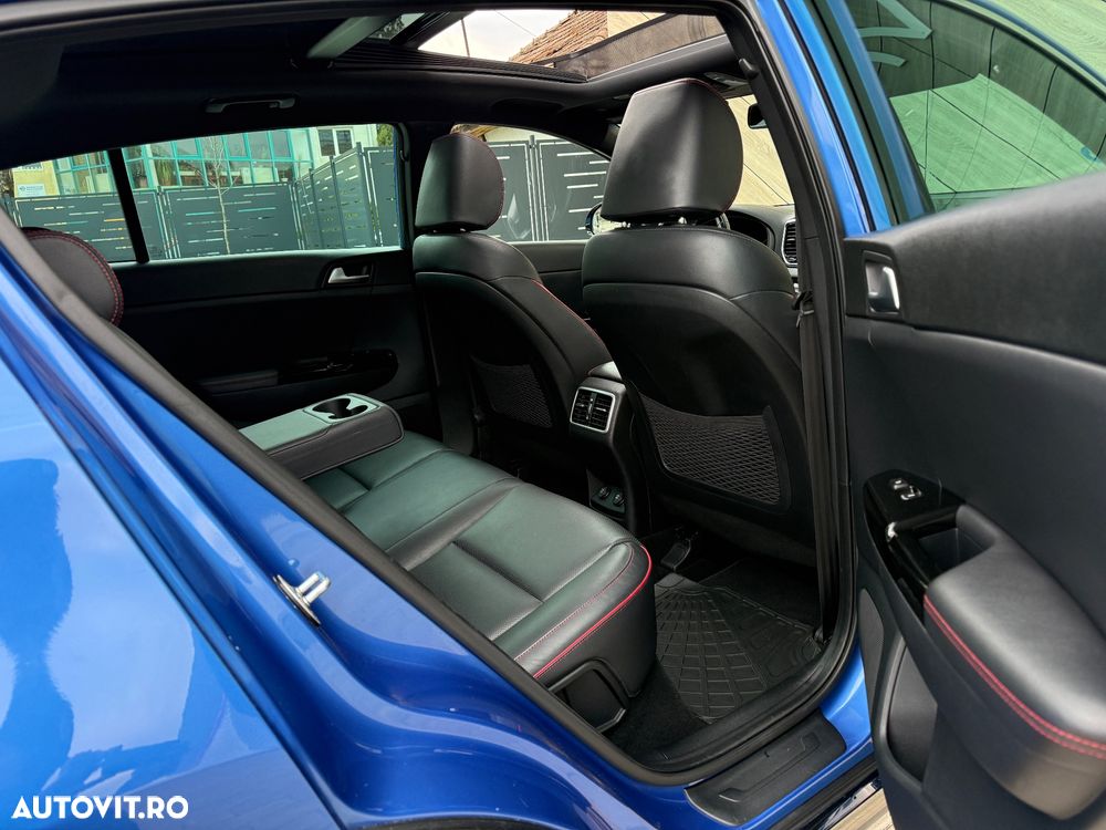 Kia Sportage 1.6 CRDI AWD Eco-Dynamics+ (48V M-H) DCT GT LINE - 24