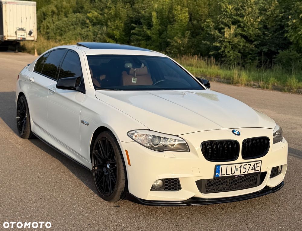 BMW Seria 5 528i Sport-Aut - 2