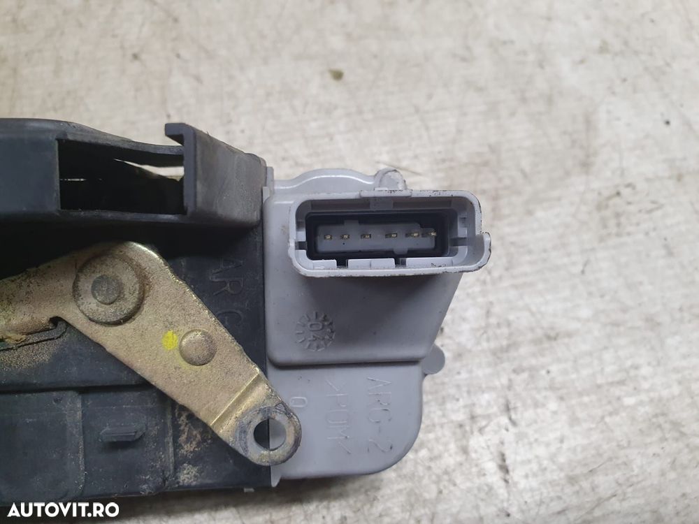 Broasca stanga spate Citroen C5 1 [facelift] [2004 - 2008] 1.6 hdi 9H - 5