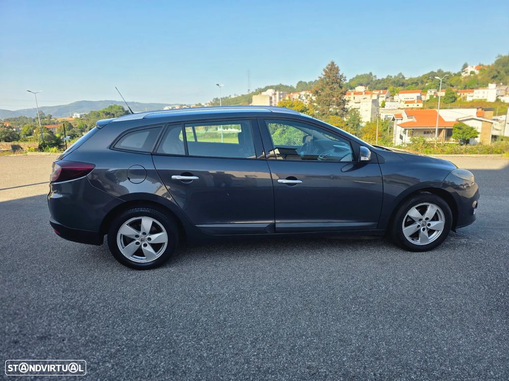 Renault Mégane Sport Tourer 1.5 dCi Dynamique - 2