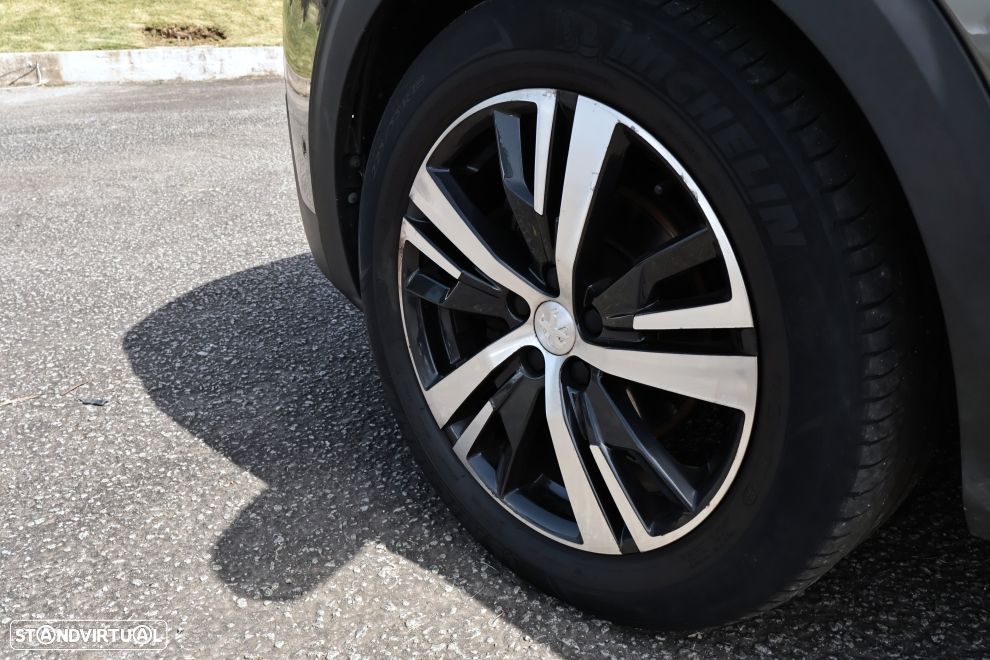 Peugeot 3008 1.5 BlueHDi GT Line - 5