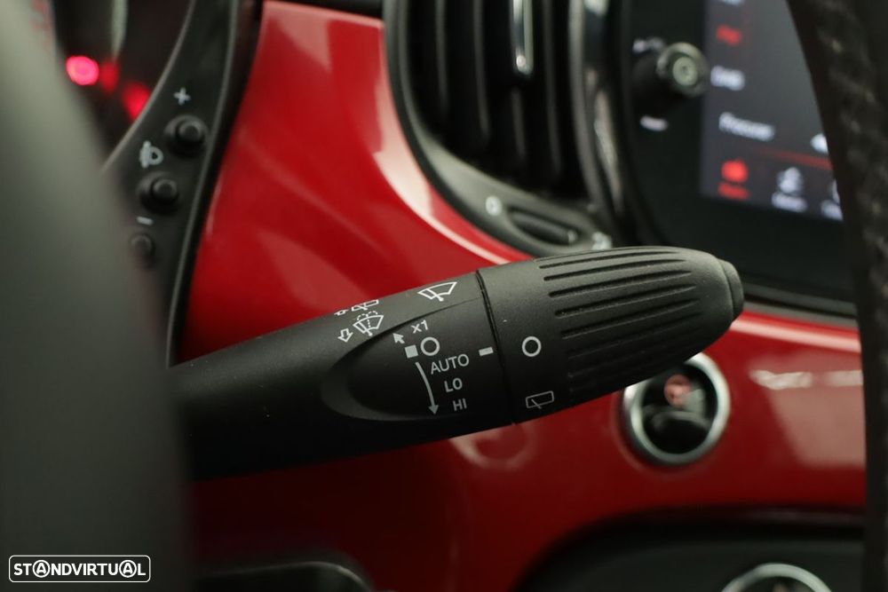 Fiat 500 1.0 Hybrid (RED) - 17