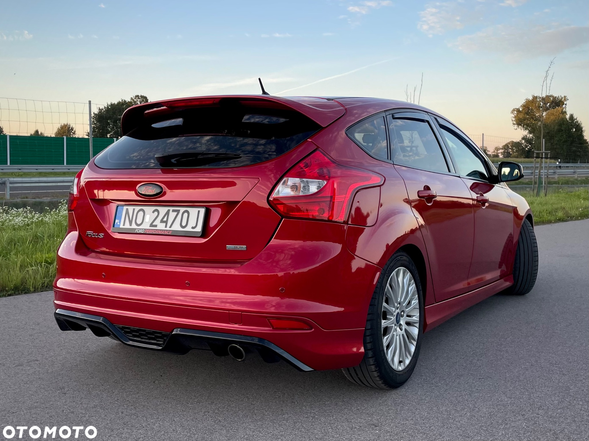 Ford Focus 1.6 EcoBoost Titanium - 8
