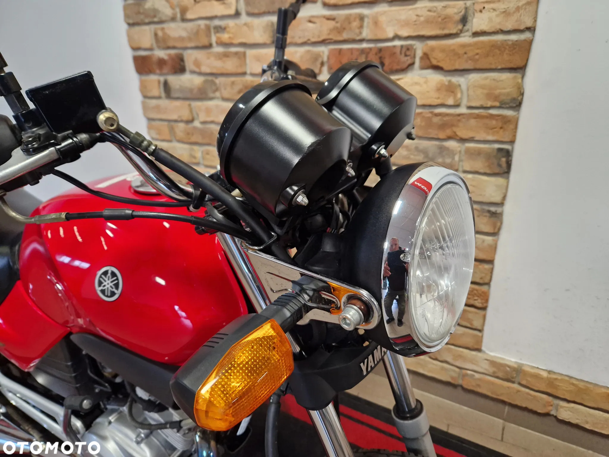 Yamaha YBR - 29