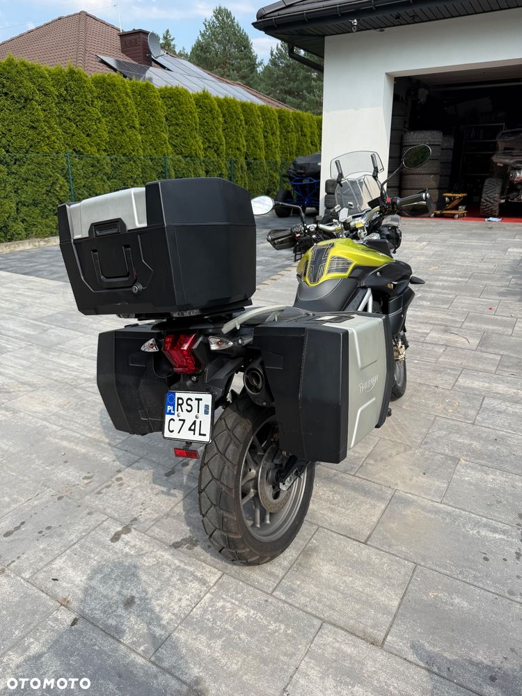 Triumph Tiger - 1