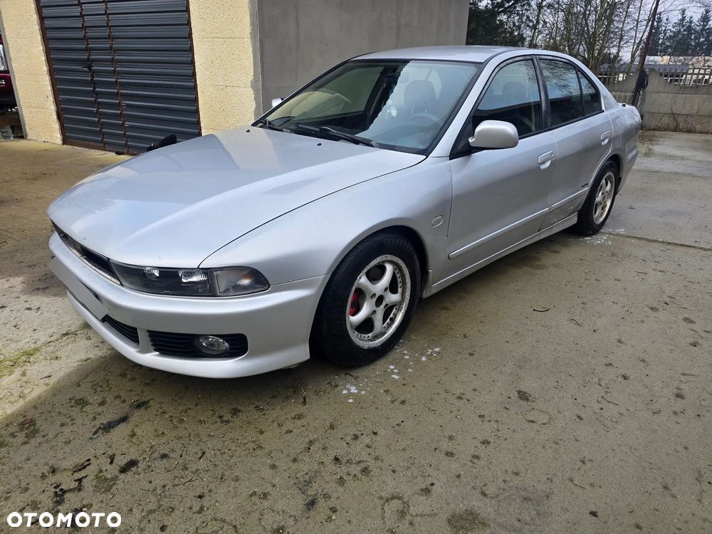 Mitsubishi Galant 2.0 Comfort - 2