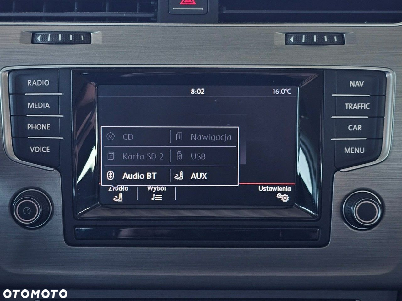 Volkswagen Golf - 18