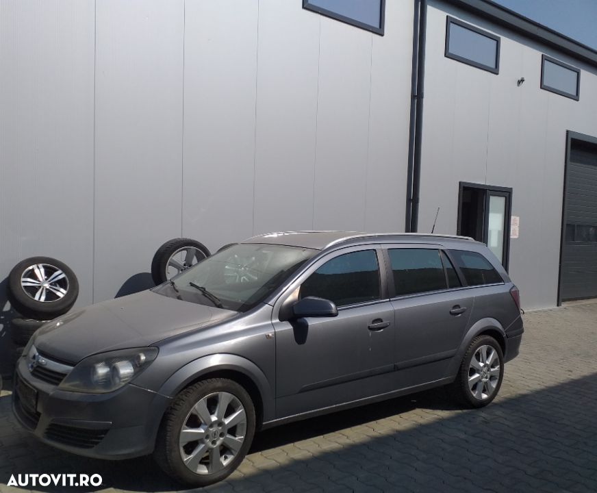 Dezmembram Opel Astra H,1.7 cdti,an fabr 2006 - 1