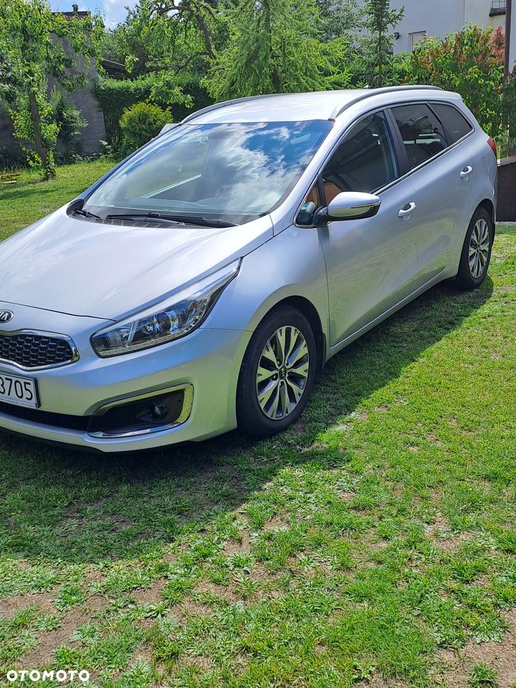 Kia Ceed - 3