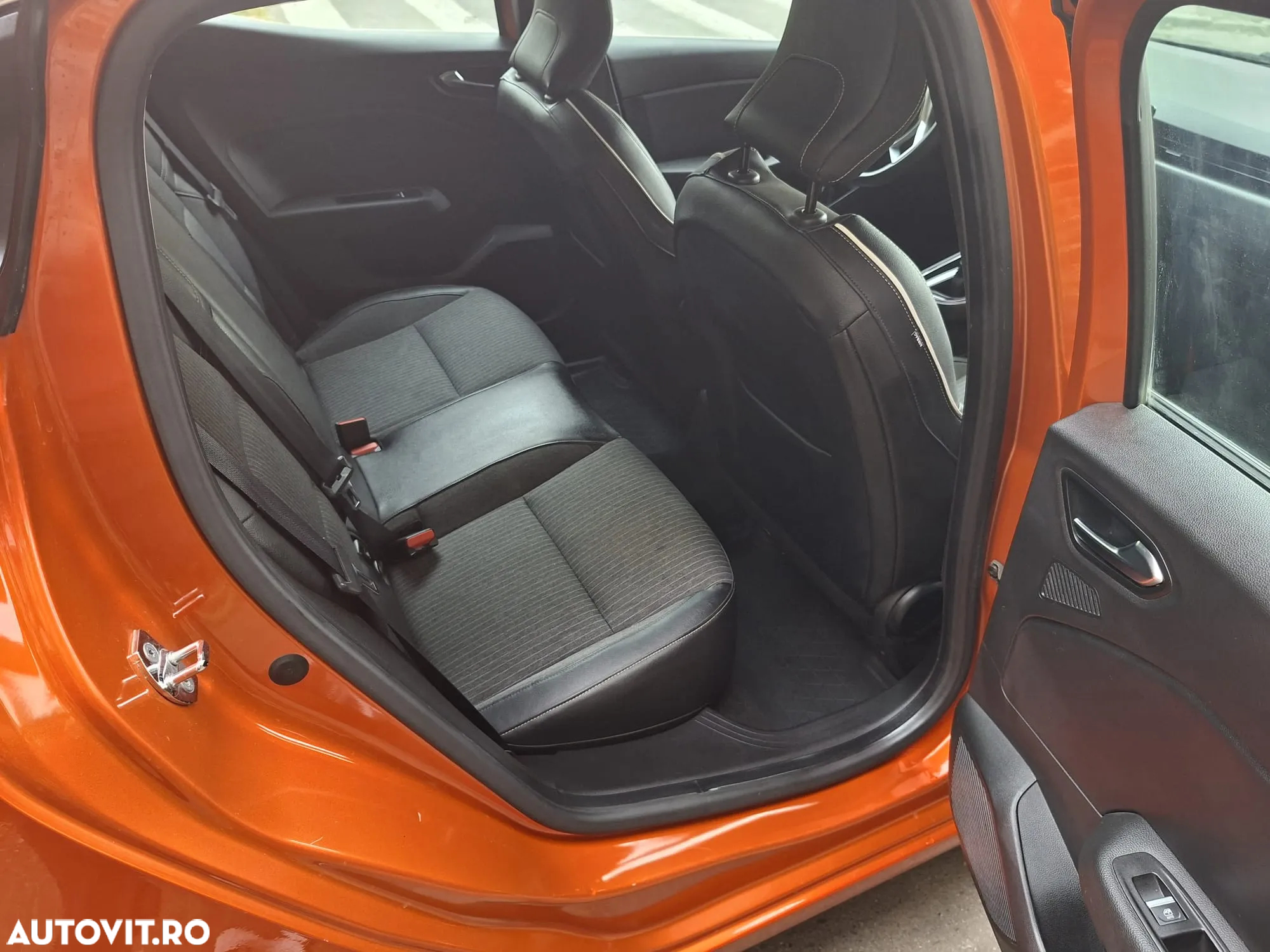 Renault Clio V 1.0 TCe 90 Equilibre - 9