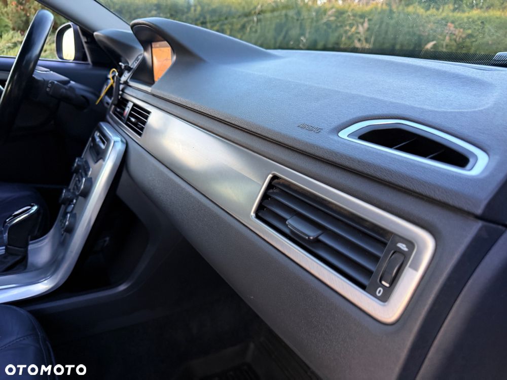 Volvo V70 D4 Geartronic Summum - 14