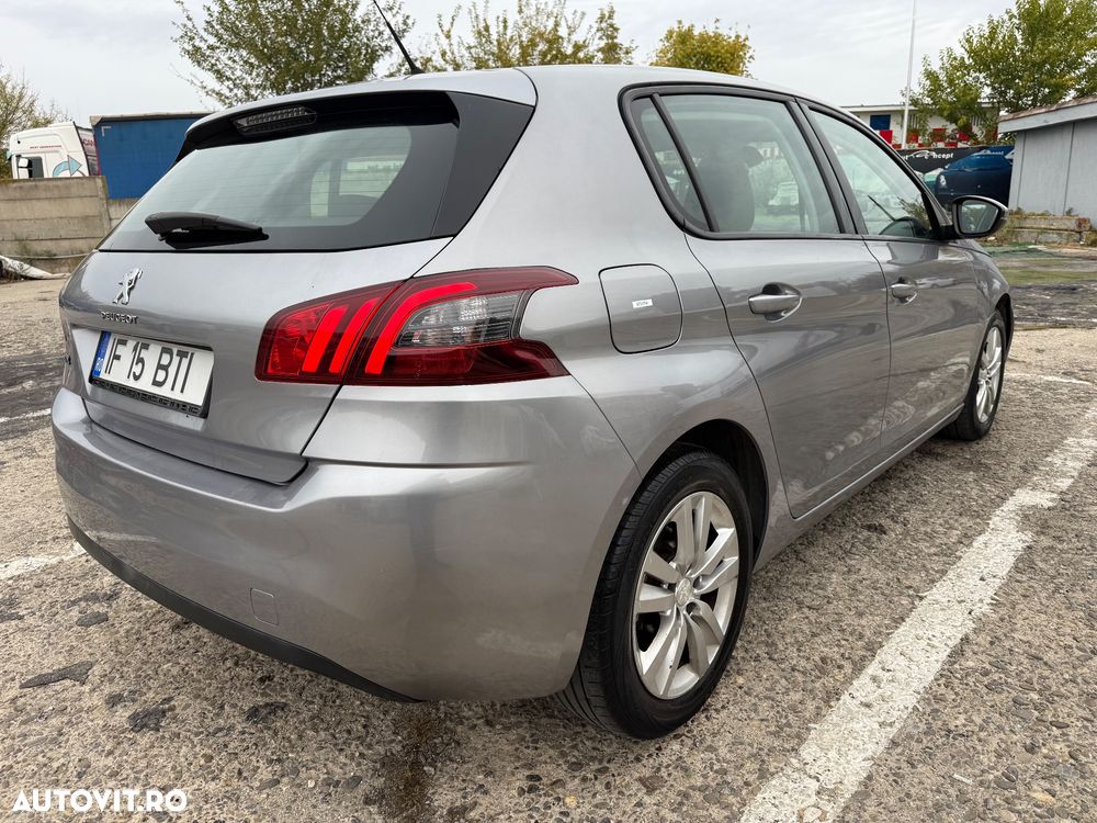 Peugeot 308 - 15