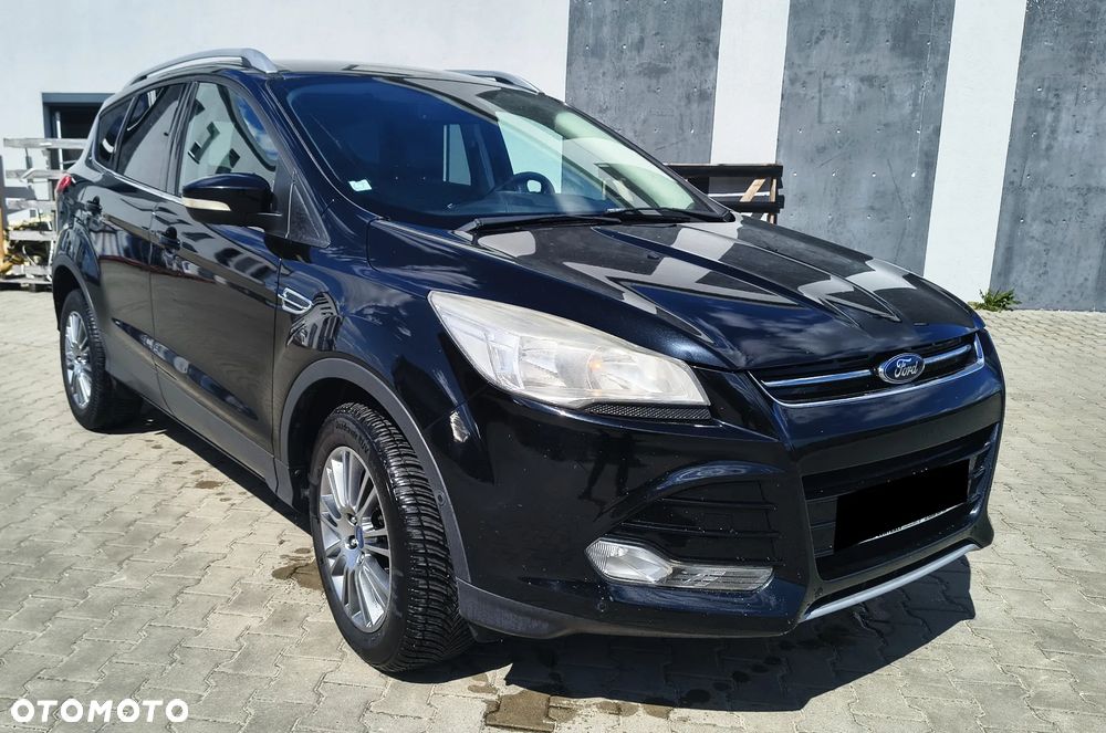 Ford Kuga 2.0 TDCi 2x4 Titanium - 3
