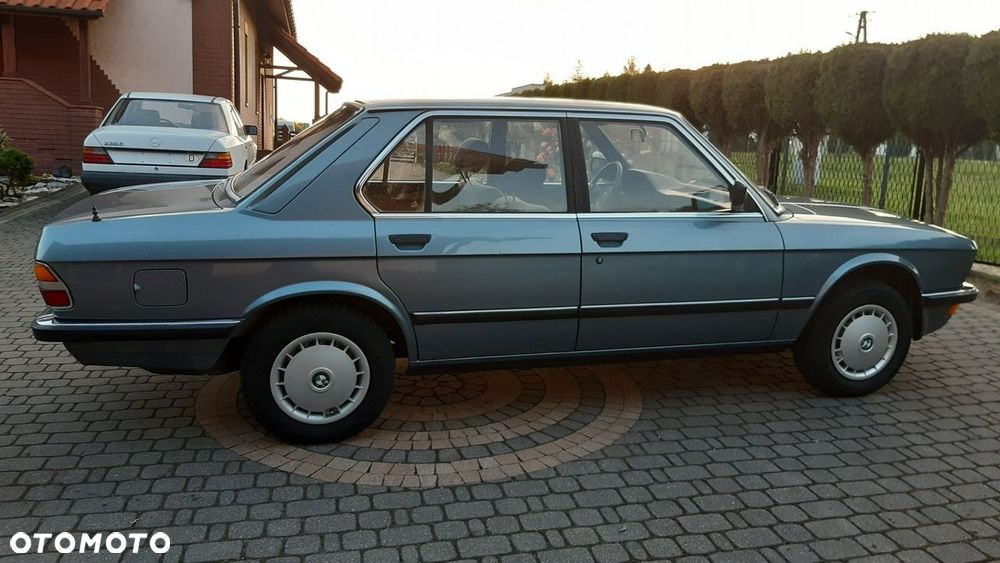 BMW Seria 5 - 31