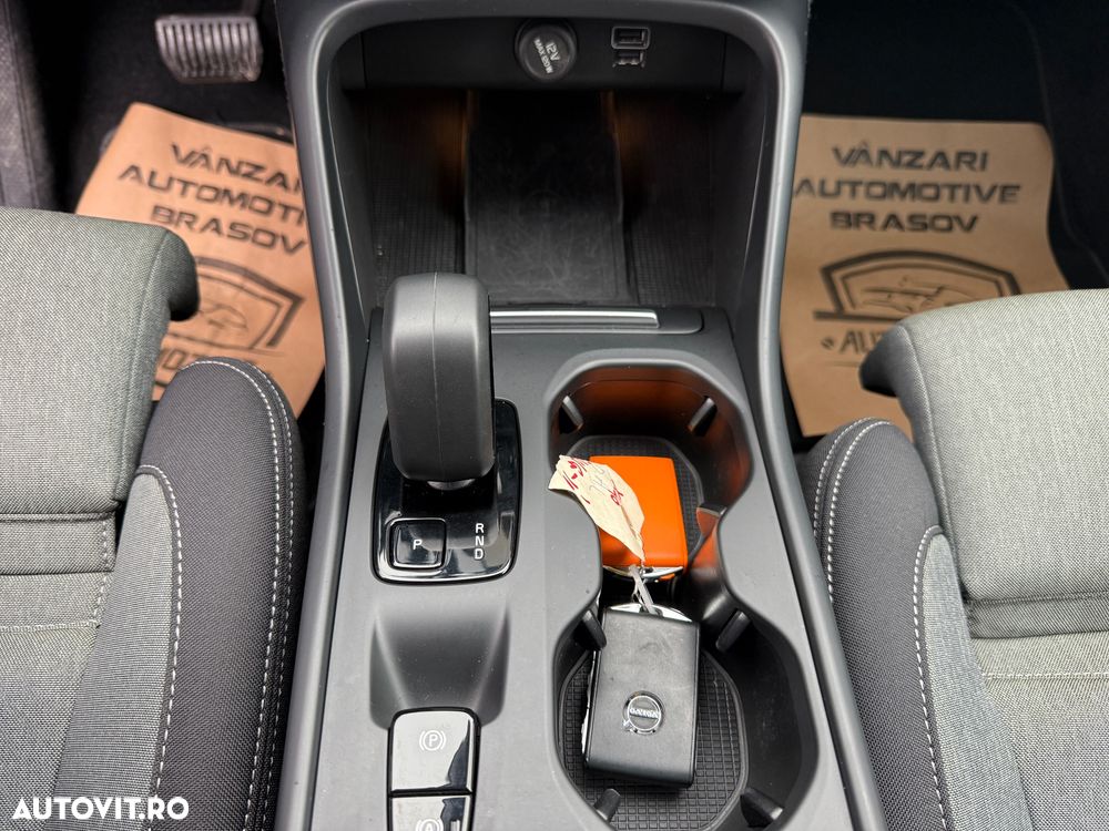 Volvo XC 40 T4 Recharge DKG Ultimate Dark - 24