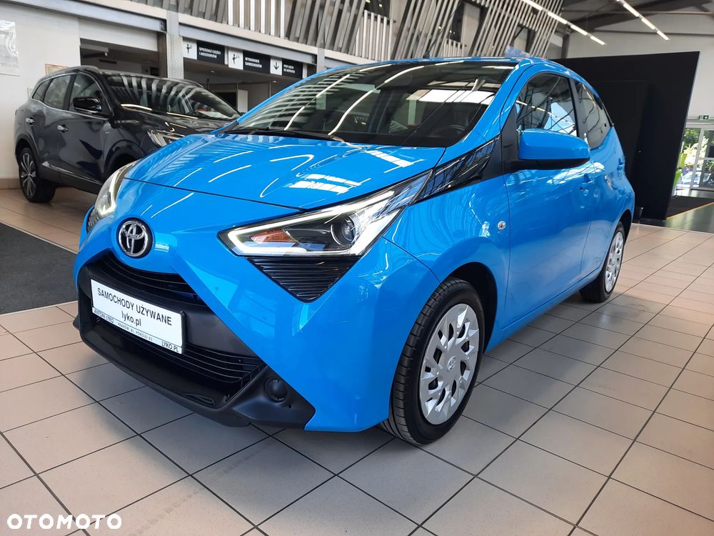 Toyota Aygo x-play - 10