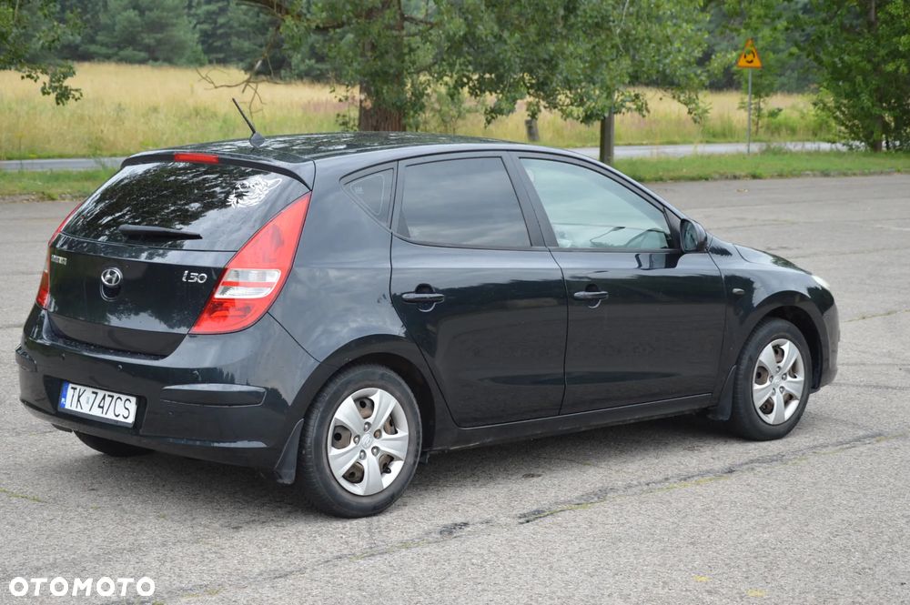 Hyundai i30 1.6 Comfort - 4