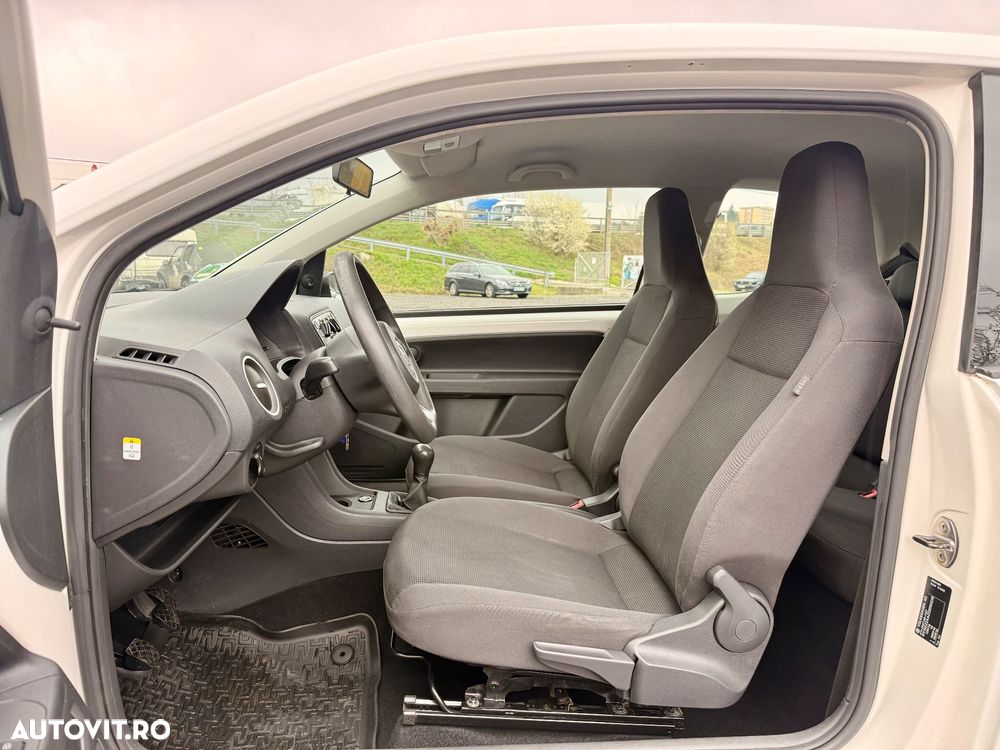 Volkswagen up! 1.0 BMT Take - 10