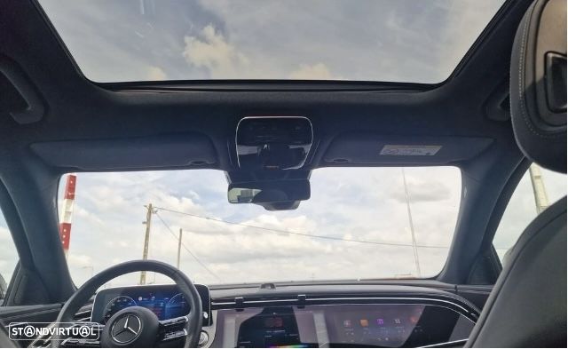 Mercedes-Benz E 300 de AMG Line - 11