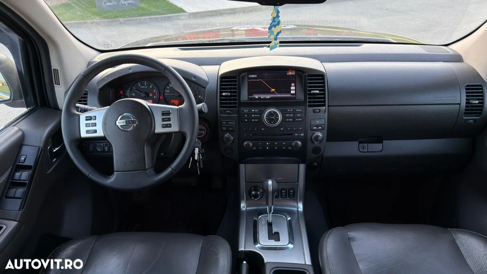 Nissan Navara - 5