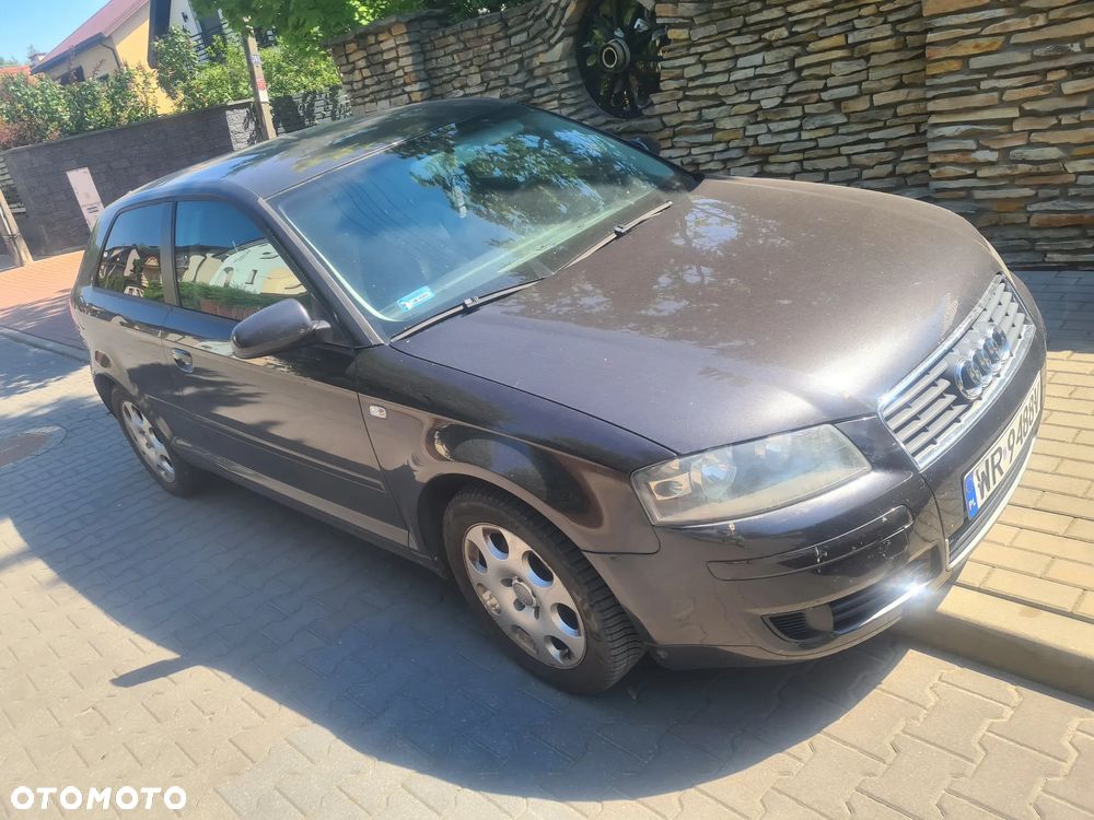 Audi A3 3-drzwiowe 2.0 FSI Ambition - 6