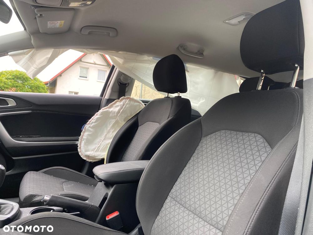 Kia Ceed 1.5 T-GDI OPF Ultimate Edition - 14