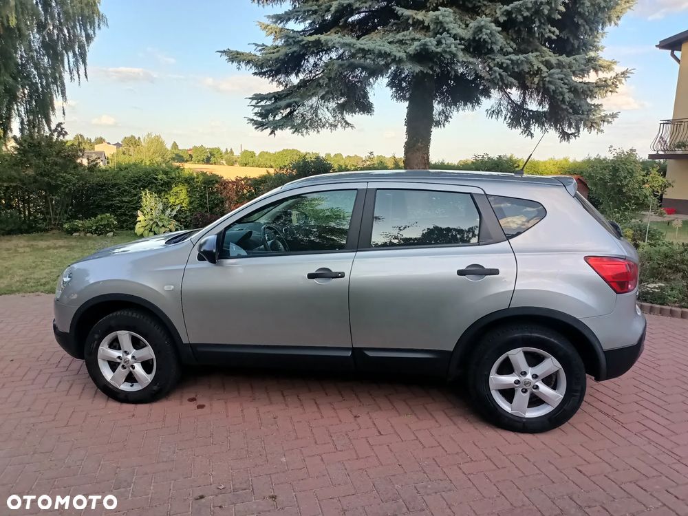 Nissan Qashqai 1.6 Visia - 4