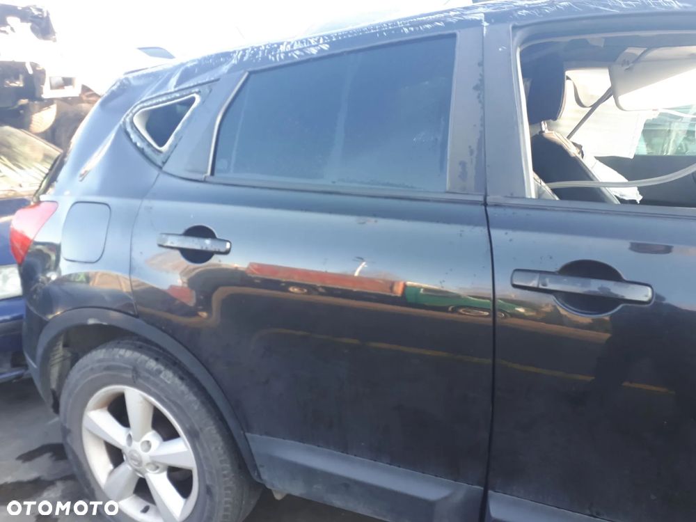 NISSAN QASHQAI J10 2.0 16V 06-09 SKRZYNIA BIEGÓW 2WD - 10