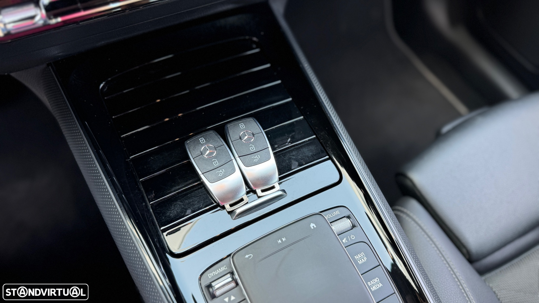 Mercedes-Benz B 250 e Style Plus - 22