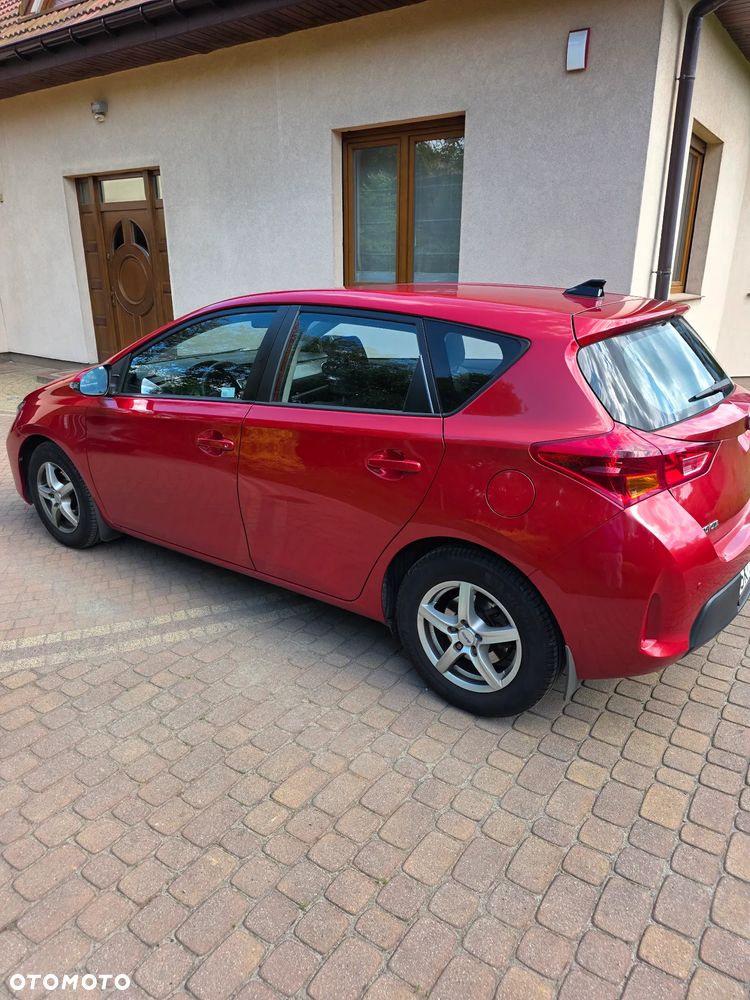 Toyota Auris 1.33 VVT-i Active - 2