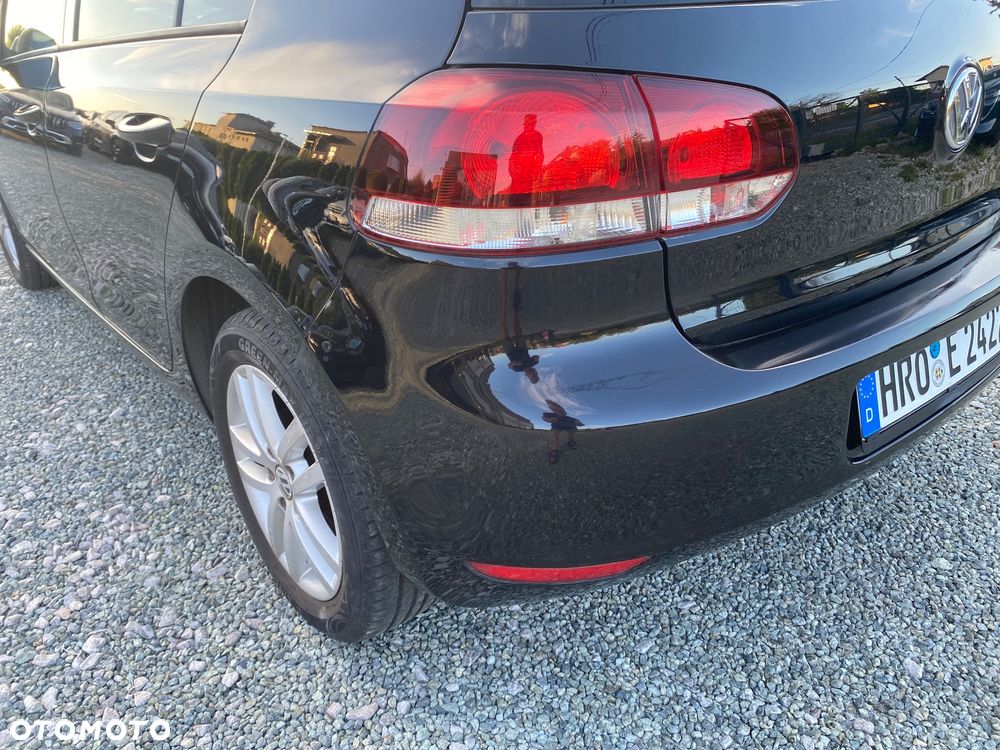 Volkswagen Golf 1.6 Highline - 11
