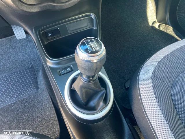 Renault Twingo SCe 75 LIMITED - 18