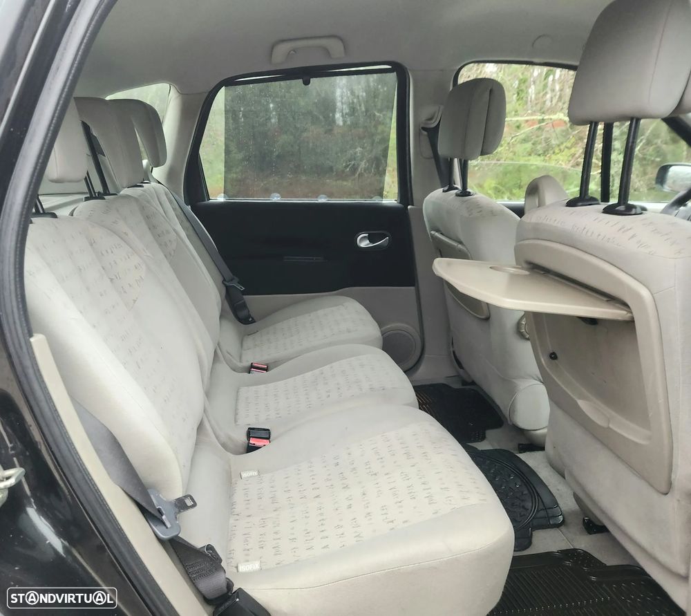 Renault Scénic 1.5 dCi Dynamique - 10