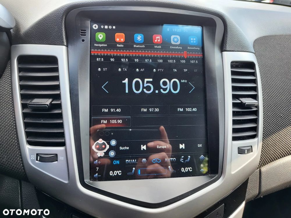 Chevrolet Cruze 1.6 - 18