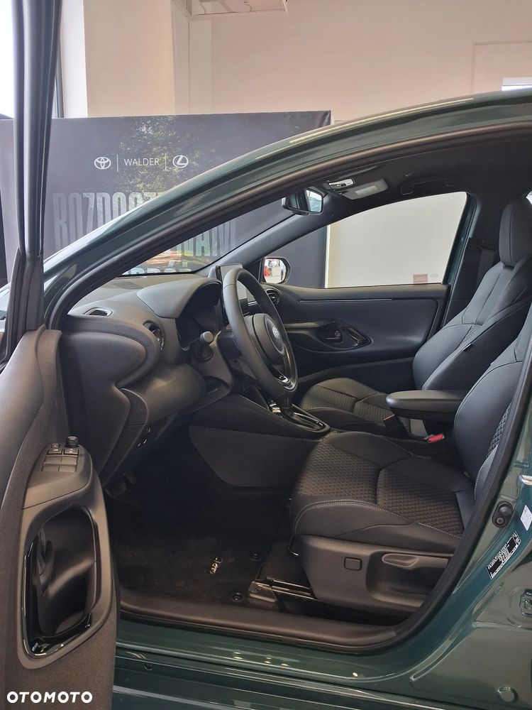 Toyota Yaris Hybrid 1.5 Executive - 10