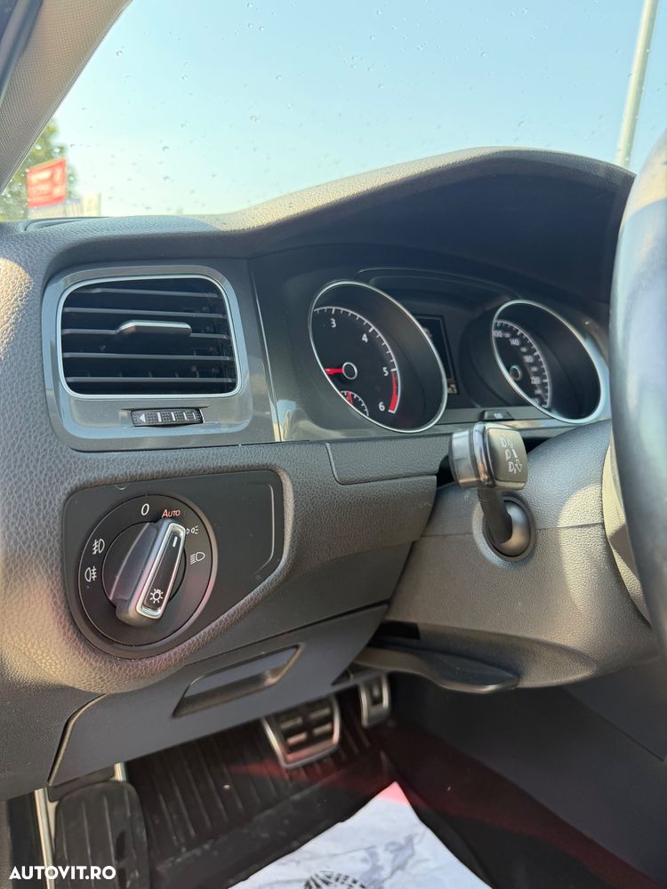 Volkswagen Golf 2.0 TDI DSG 4Motion - 19