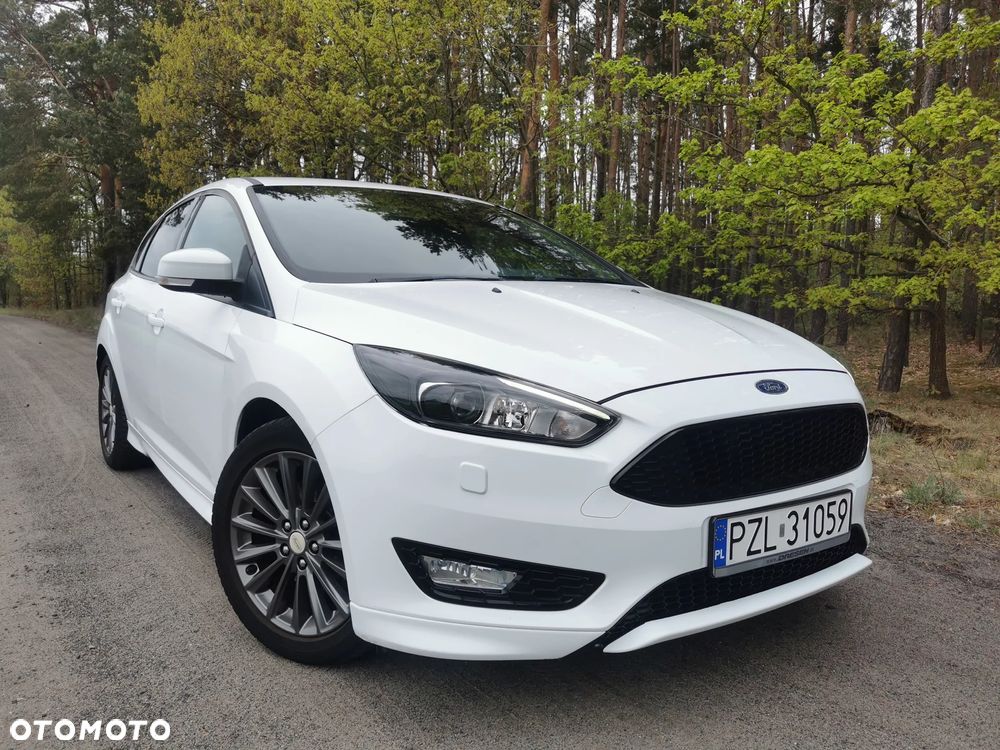 Ford Focus 1.5 EcoBoost STart-Stopp-System ST-LINE - 16