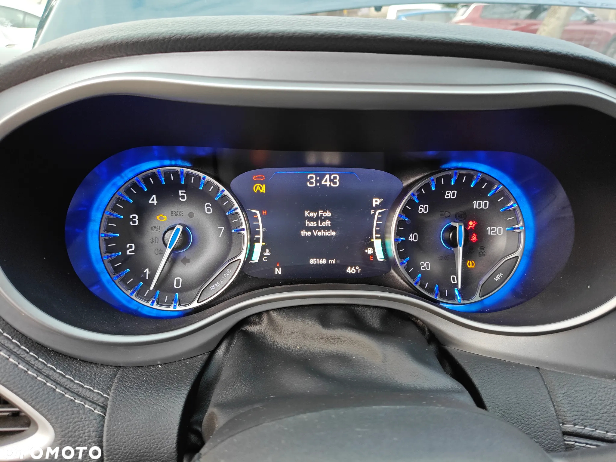 Chrysler Pacifica - 21