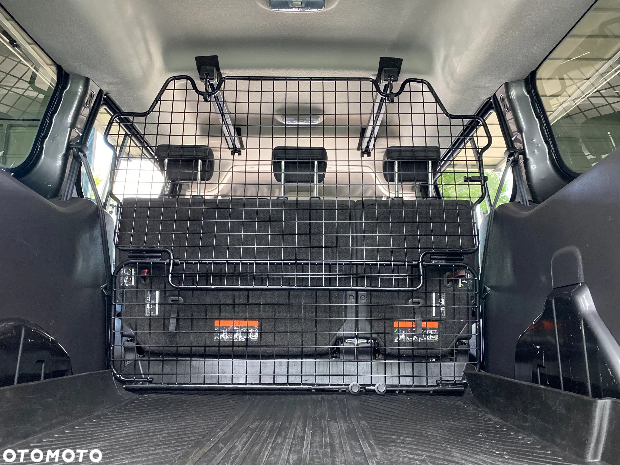 Ford Tourneo Connect 1.5 EcoBlue Start-Stop Trend - 34