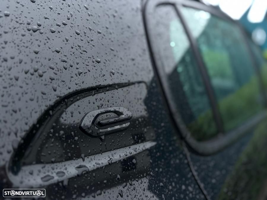 Peugeot e-208 E-Style - 30
