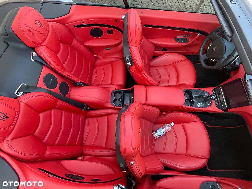 Maserati GranCabrio Sport - 31