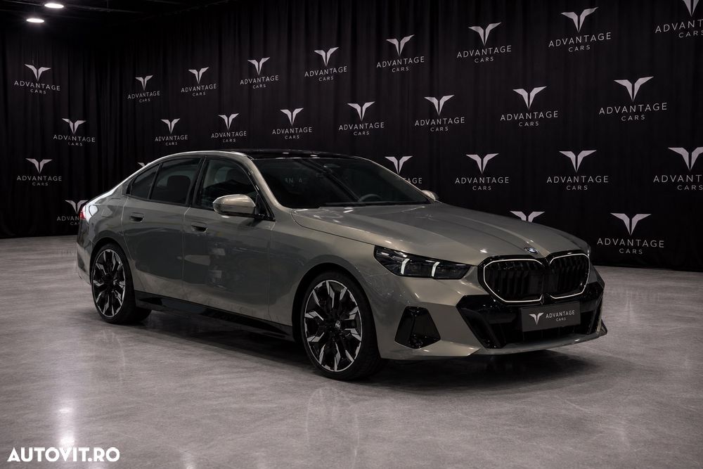 BMW Seria 5 520i Aut. - 4