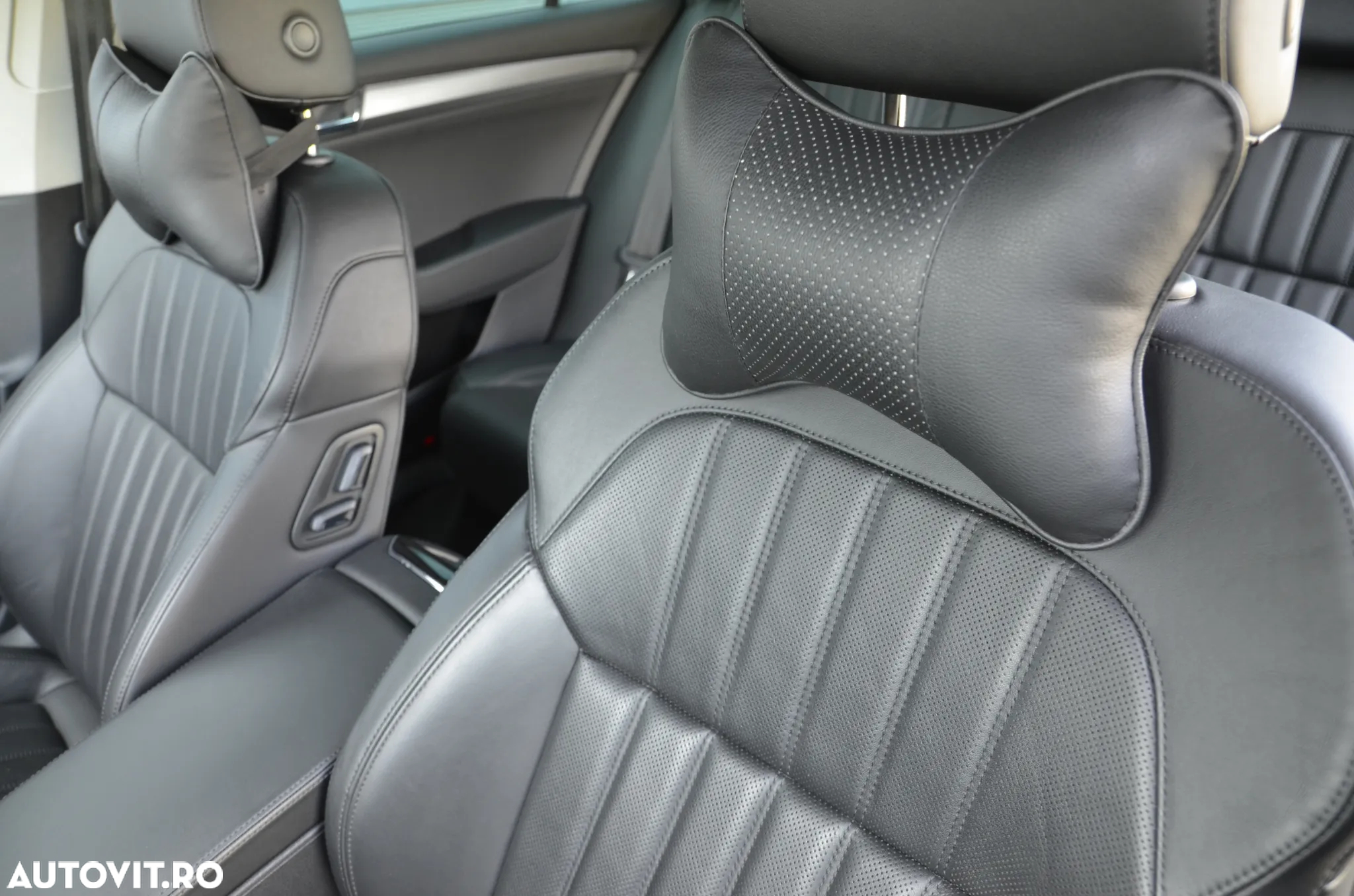 Skoda Superb 2.0 TDI DSG Style - 19