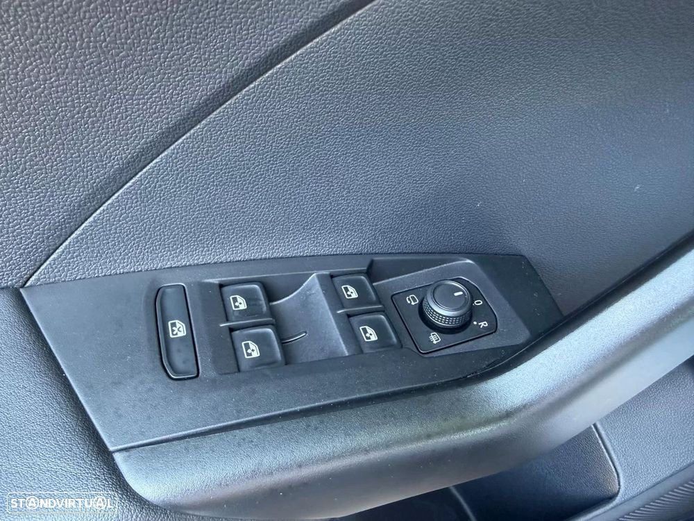 VW T-Cross 1.0 TSI Life - 14